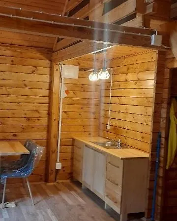 Zapach Lasu Nad Jeziorem Dağ evi