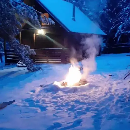 Zapach Lasu Nad Jeziorem Horská chata Schaplitz